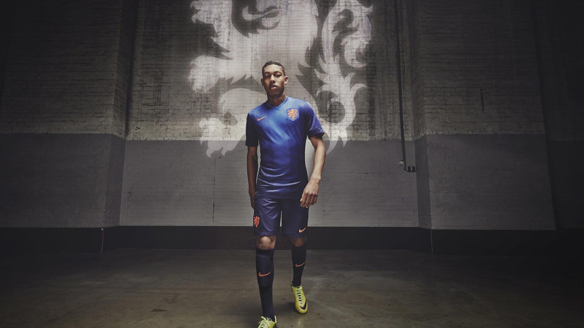 绿茵骤变，罗杰斯辞别凯尔特人，帅位真空引发苏超震荡